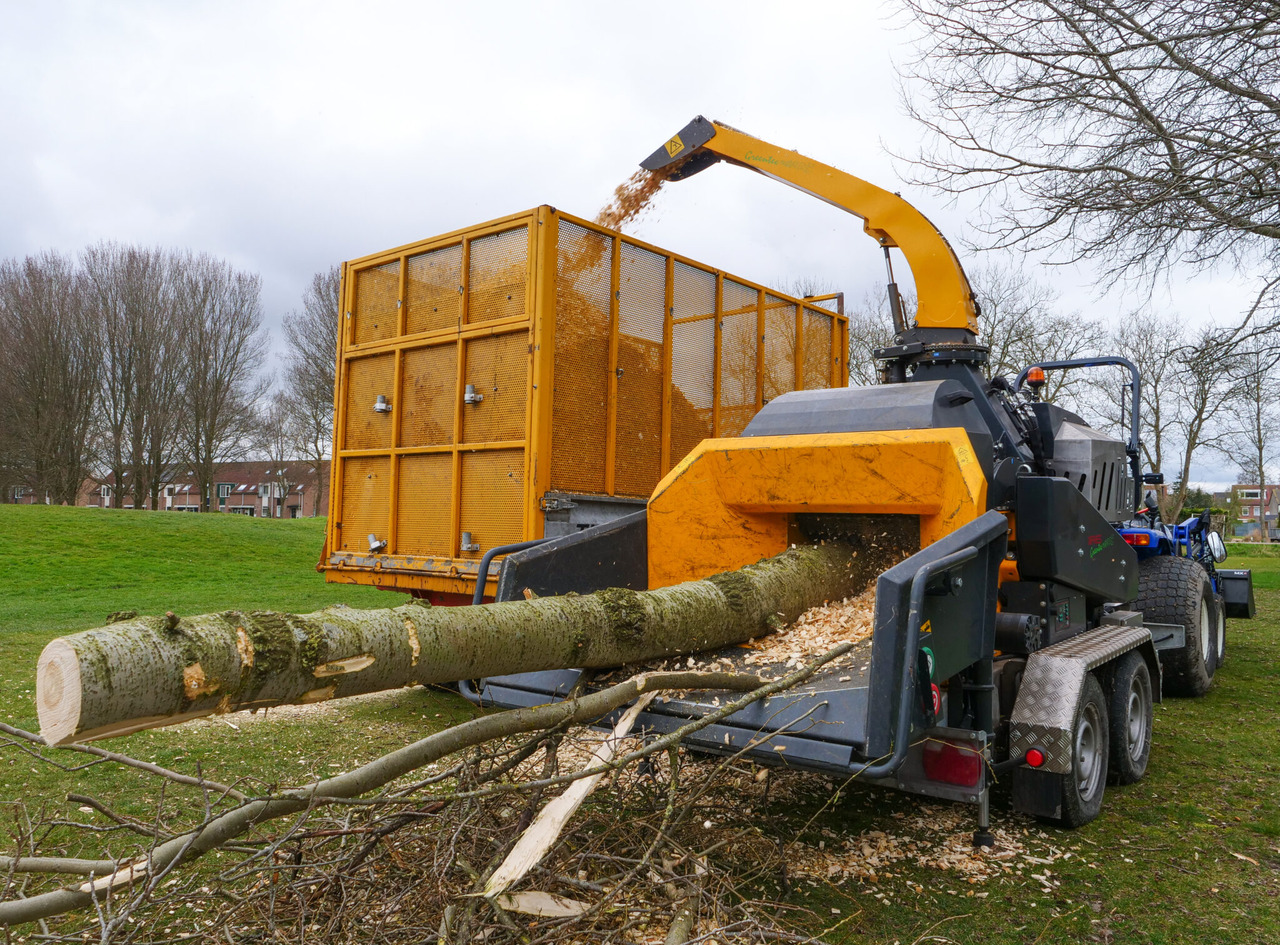 Holzschredder Jaguar 40 3-point linkage: das Bild 17 Holzschredder Jaguar 40 3-point linkage: das Bild 17