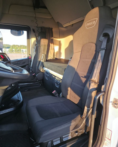 Sattelzugmaschine IvecoS-Way 460 4x2 LNG / LBG: das Bild 16 Sattelzugmaschine IvecoS-Way 460 4x2 LNG / LBG: das Bild 16