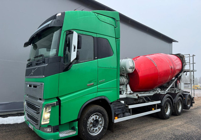 VolvoFH16 650 8x4 - Betonmischer LKW: das Bild 2 VolvoFH16 650 8x4 - Betonmischer LKW: das Bild 2