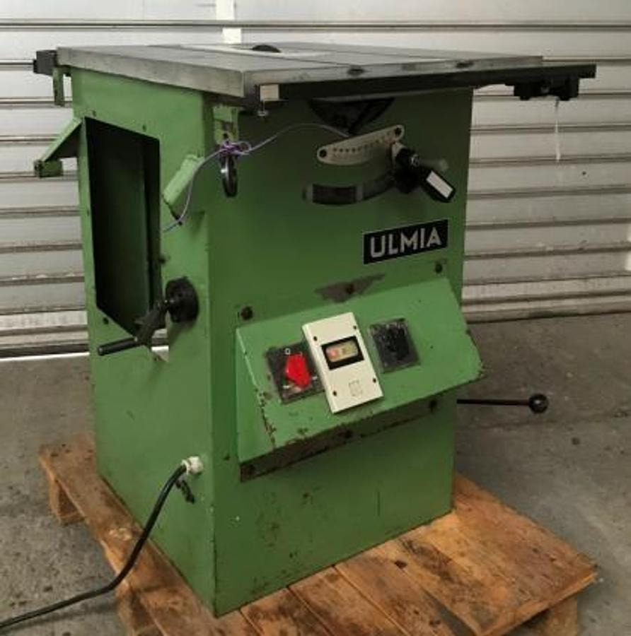 Präzisions-Holzkreissäge ULMIA - Holzbearbeitungsmaschine: das Bild 1 Präzisions-Holzkreissäge ULMIA - Holzbearbeitungsmaschine: das Bild 1