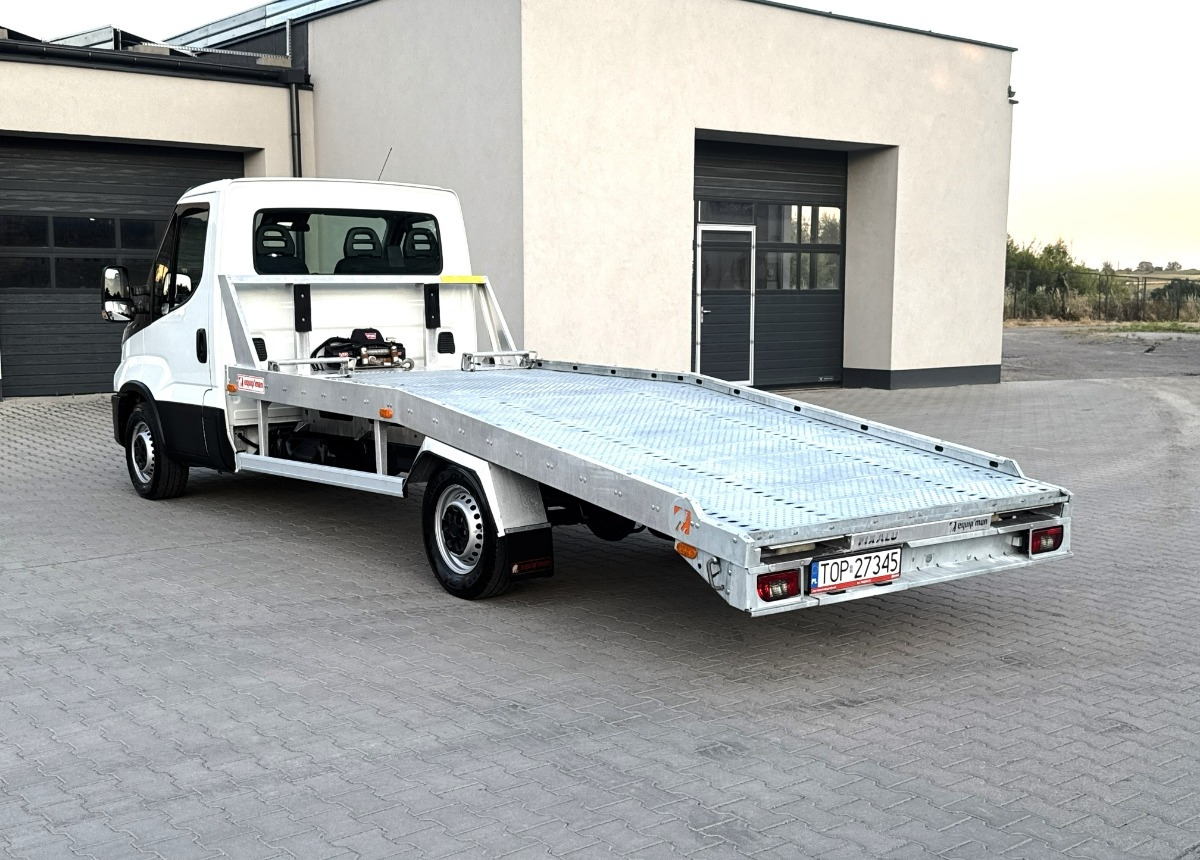Iveco Daily 3.0 160KM Rok 2022 55 tys km przebiegu AUTOLAWETA Najazd laweta - Autotransporter LKW: das Bild 4 Iveco Daily 3.0 160KM Rok 2022 55 tys km przebiegu AUTOLAWETA Najazd laweta - Autotransporter LKW: das Bild 4
