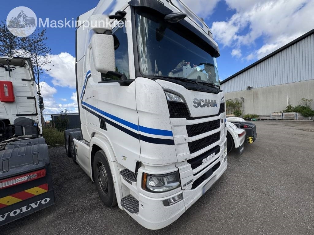 Scania R 520 - Sattelzugmaschine: das Bild 4 Scania R 520 - Sattelzugmaschine: das Bild 4