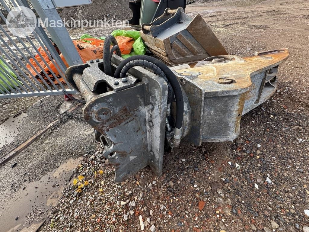 VTN FP18 - Aufreißer für Baumaschine: das Bild 3 VTN FP18 - Aufreißer für Baumaschine: das Bild 3