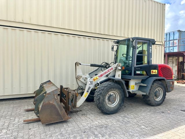 Takeuchi TW9 /4.800 KG /Deutsche Maschine /Gabel+Schaufel - Radlader: das Bild 1 Takeuchi TW9 /4.800 KG /Deutsche Maschine /Gabel+Schaufel - Radlader: das Bild 1