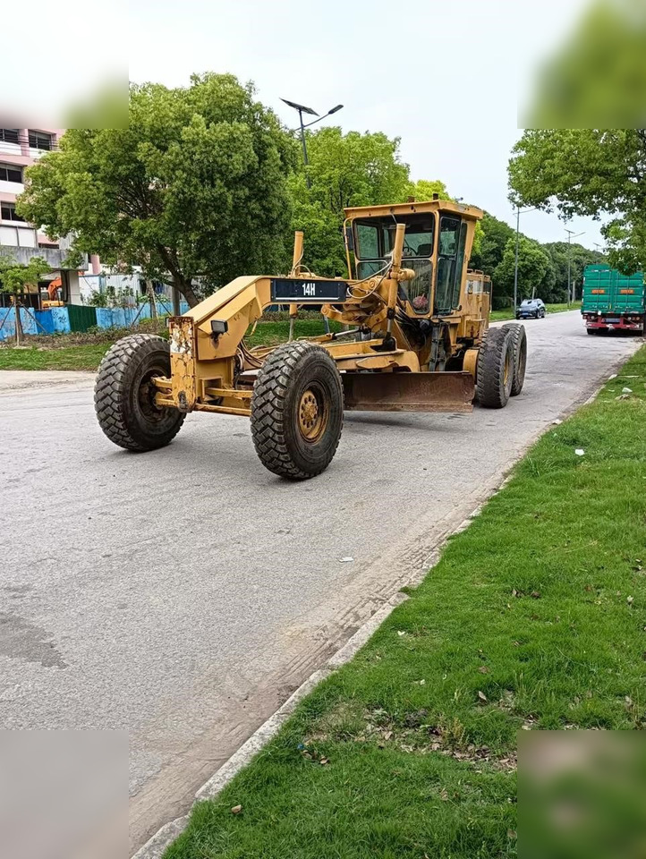 CATERPILLAR 14H - Grader: das Bild 4 CATERPILLAR 14H - Grader: das Bild 4