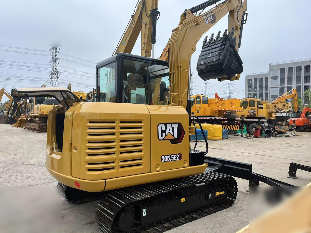 CATERPILLAR 305.5E2 - Minibagger: das Bild 2 CATERPILLAR 305.5E2 - Minibagger: das Bild 2