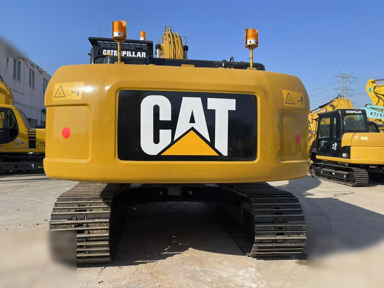 CATERPILLAR 320D - Kettenbagger: das Bild 4 CATERPILLAR 320D - Kettenbagger: das Bild 4