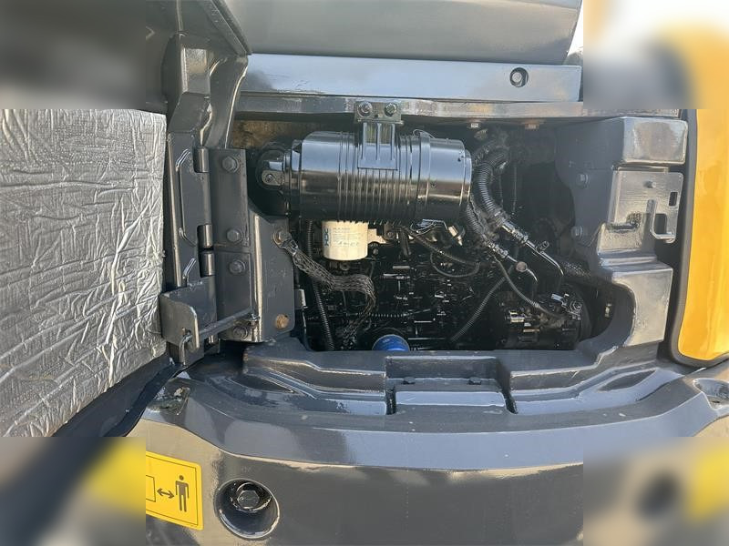 KOMATSU PC55MR-3 - Minibagger: das Bild 5 KOMATSU PC55MR-3 - Minibagger: das Bild 5