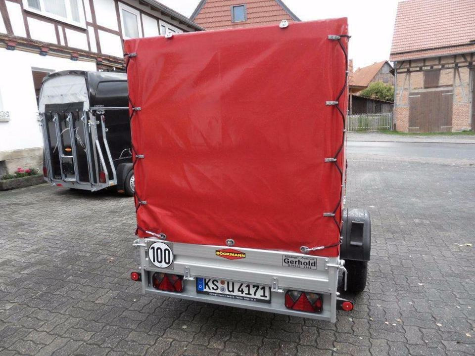 Böckmann PKW Anhänger mit Plane und Spriegel 100 km/h - PKW Anhänger: das Bild 5 Böckmann PKW Anhänger mit Plane und Spriegel 100 km/h - PKW Anhänger: das Bild 5