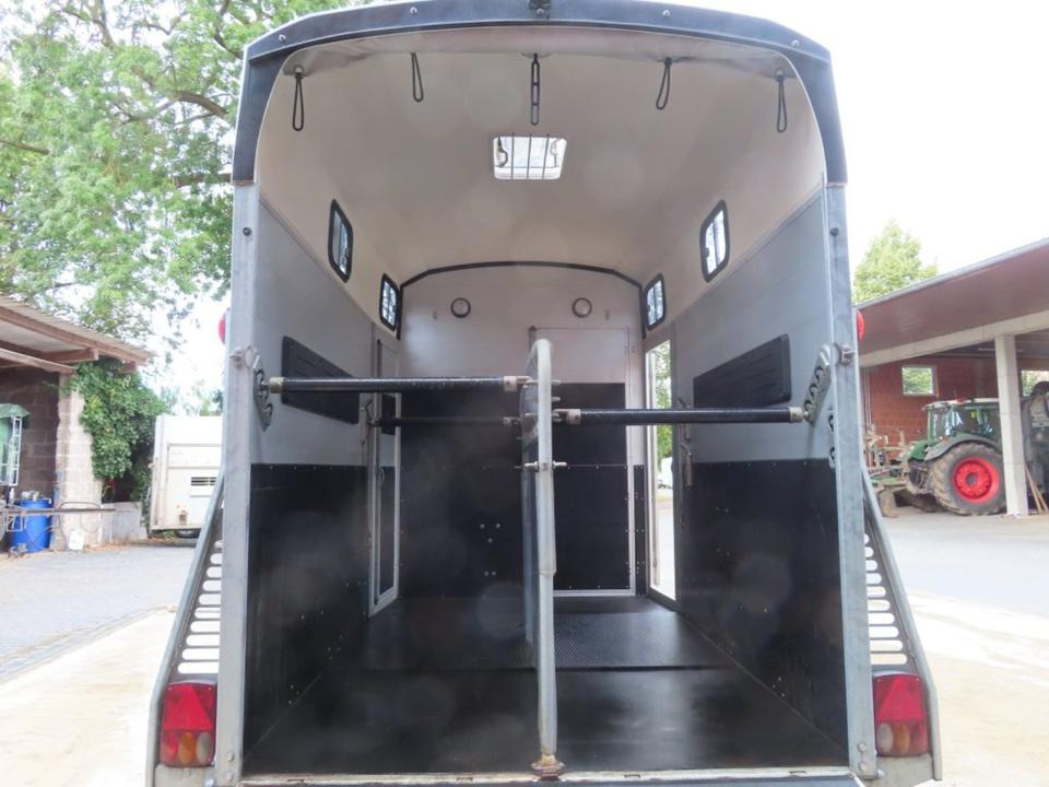 Böckmann Pferdeanhänger Big Portax WCF 100km/h SaKa. Viedok. - Pferdeanhänger: das Bild 5 Böckmann Pferdeanhänger Big Portax WCF 100km/h SaKa. Viedok. - Pferdeanhänger: das Bild 5