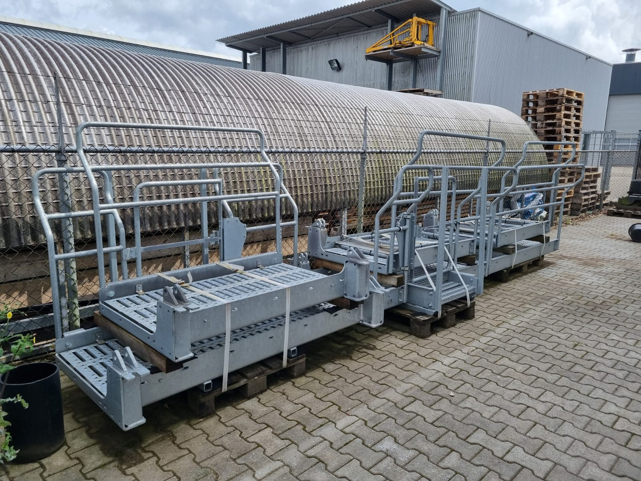 Sennebogen 840 E series complete gallery set new - Rahmen/ Chassis für Umschlagbagger: das Bild 1 Sennebogen 840 E series complete gallery set new - Rahmen/ Chassis für Umschlagbagger: das Bild 1