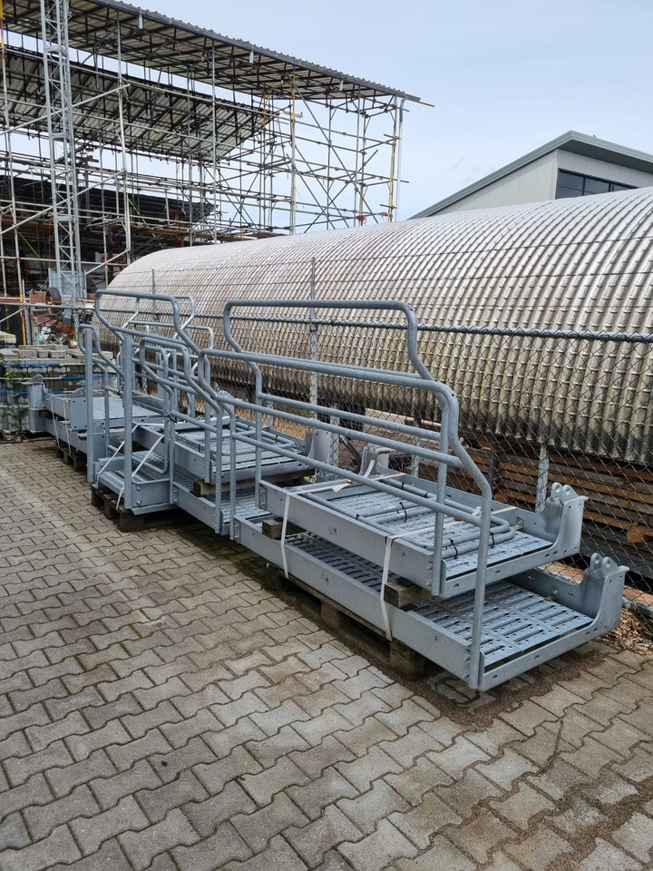 Sennebogen 840 E series complete gallery set new - Rahmen/ Chassis für Umschlagbagger: das Bild 2 Sennebogen 840 E series complete gallery set new - Rahmen/ Chassis für Umschlagbagger: das Bild 2