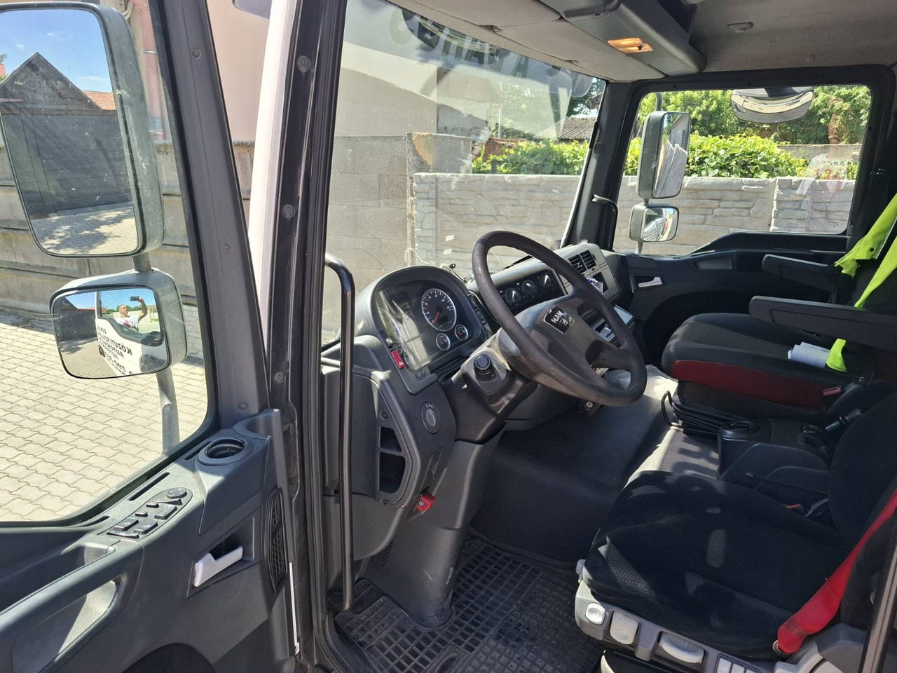 MAN TGL 12.250 4x2 BL - Autotransporter LKW, Autokran: das Bild 4 MAN TGL 12.250 4x2 BL - Autotransporter LKW, Autokran: das Bild 4