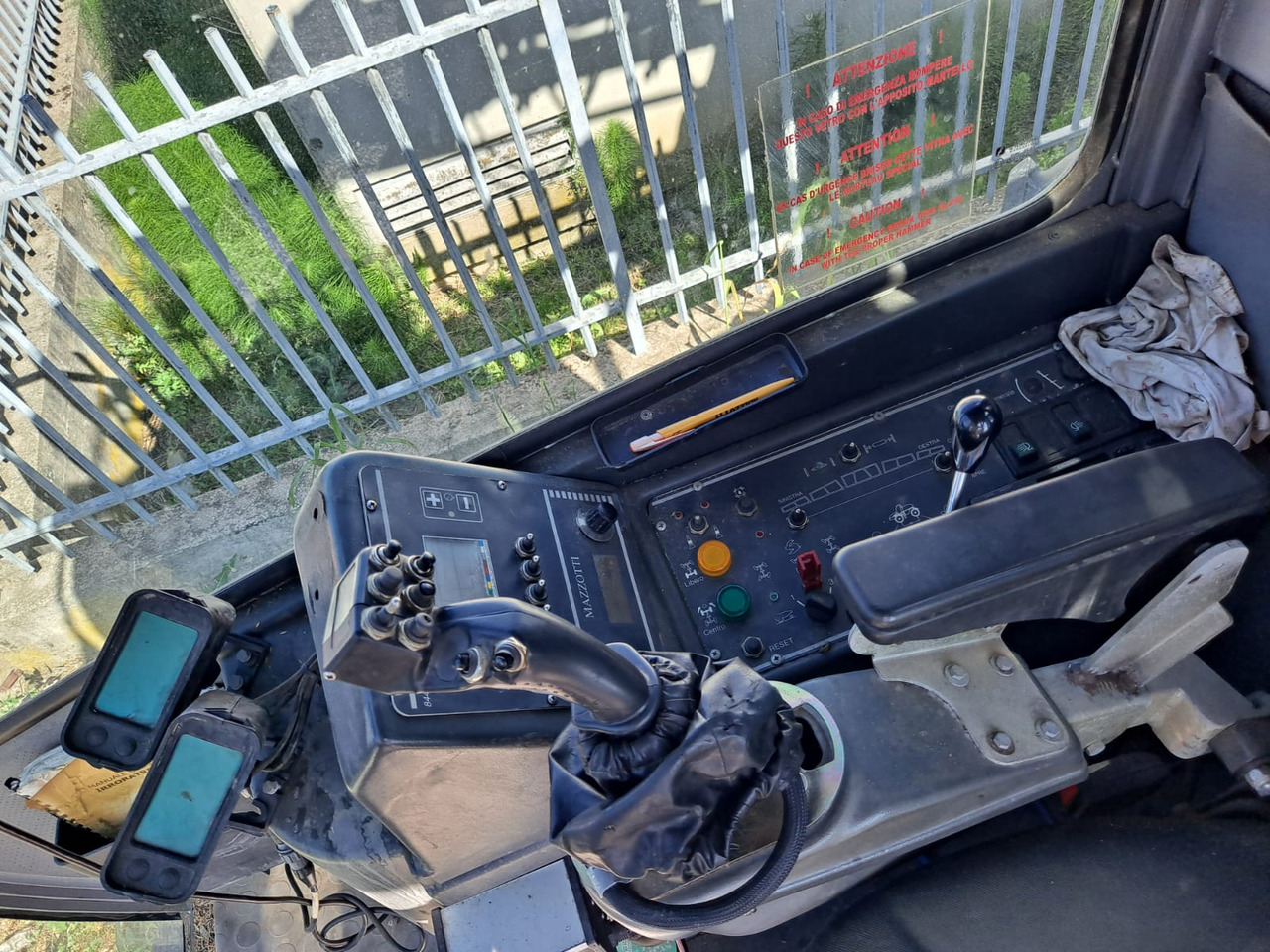 MAZZOTTI IRRORATORE SEMOVENTE IBIS PIRALIDE MAIS 2000 - Selbstfahrspritze: das Bild 5 MAZZOTTI IRRORATORE SEMOVENTE IBIS PIRALIDE MAIS 2000 - Selbstfahrspritze: das Bild 5