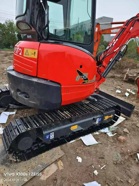 Kettenbagger Used Kubota U35 New Model  Mini Excavator Second Hand Machine Popular Brand Japan Kubota Hydraulic Machinery [ Copy ] [ Copy ] [ Copy ] [ Copy ] [ Copy ] [ Copy ]: das Bild 6