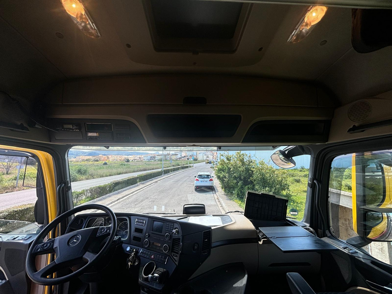 Autotransporter LKW MERCEDES-BENZ ACTROS 450: das Bild 16 Autotransporter LKW MERCEDES-BENZ ACTROS 450: das Bild 16