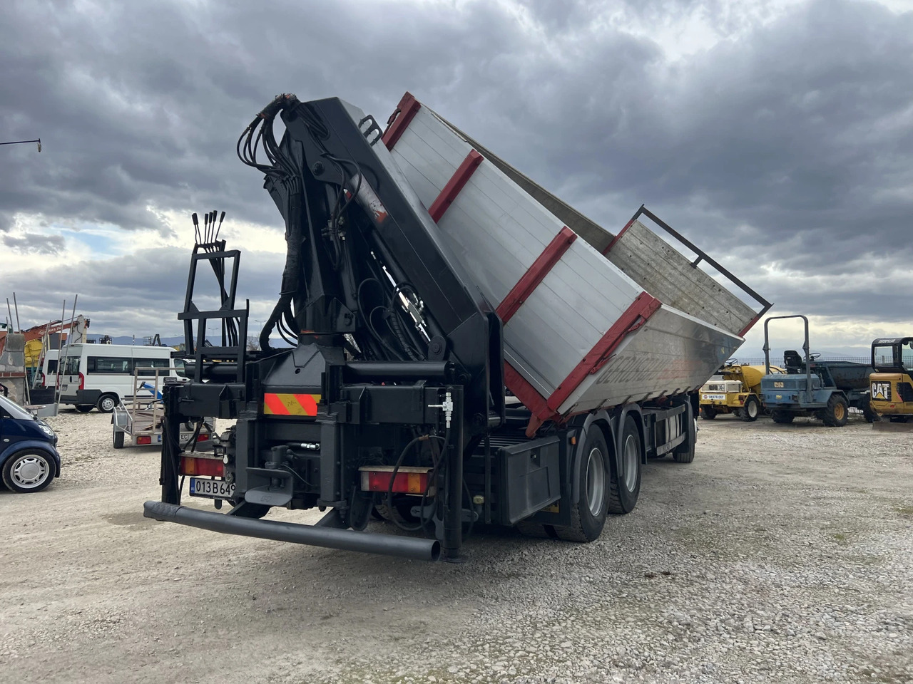 Man Tga 6х4, Самосвал с Кран - Leasing Man Tga 6х4, Самосвал с Кран: das Bild 8 Man Tga 6х4, Самосвал с Кран - Leasing Man Tga 6х4, Самосвал с Кран: das Bild 8