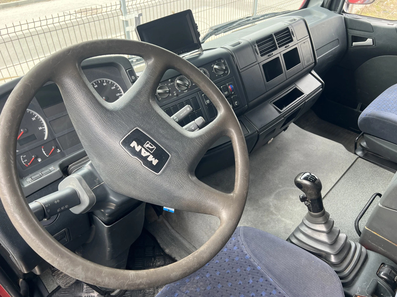 Man Tga 6х4, Самосвал с Кран - Leasing Man Tga 6х4, Самосвал с Кран: das Bild 13 Man Tga 6х4, Самосвал с Кран - Leasing Man Tga 6х4, Самосвал с Кран: das Bild 13