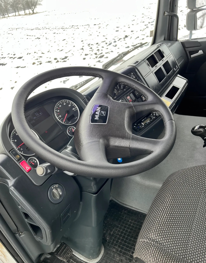 MAN TGA 33.390 - Kipper: das Bild 5 MAN TGA 33.390 - Kipper: das Bild 5