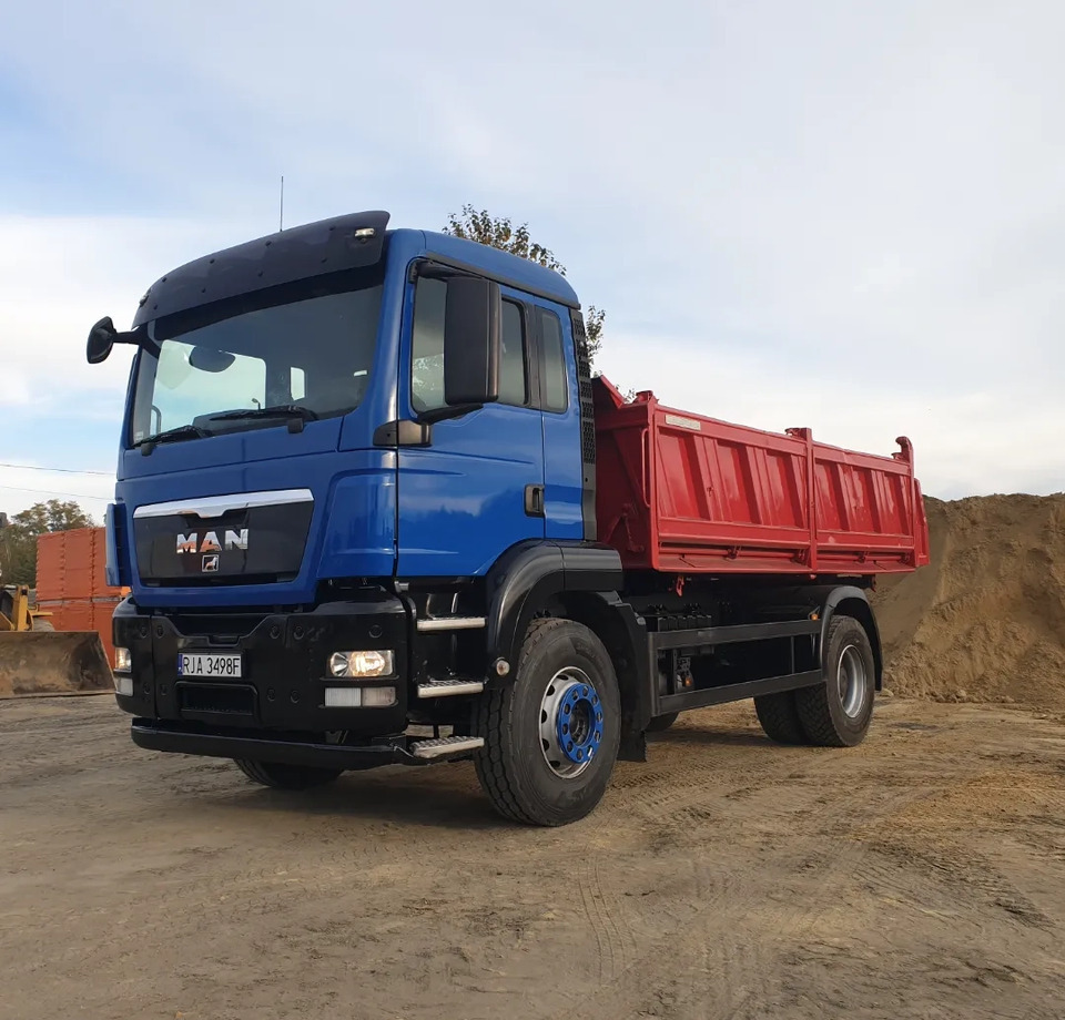 Man tga 18.400 - Kipper: das Bild 2 Man tga 18.400 - Kipper: das Bild 2