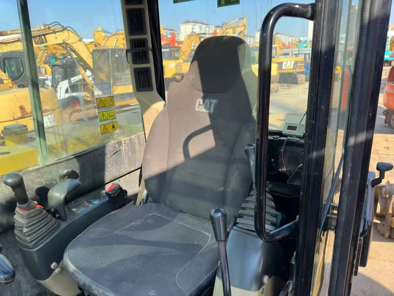 CATERPILLAR 307D - Kettenbagger: das Bild 4 CATERPILLAR 307D - Kettenbagger: das Bild 4