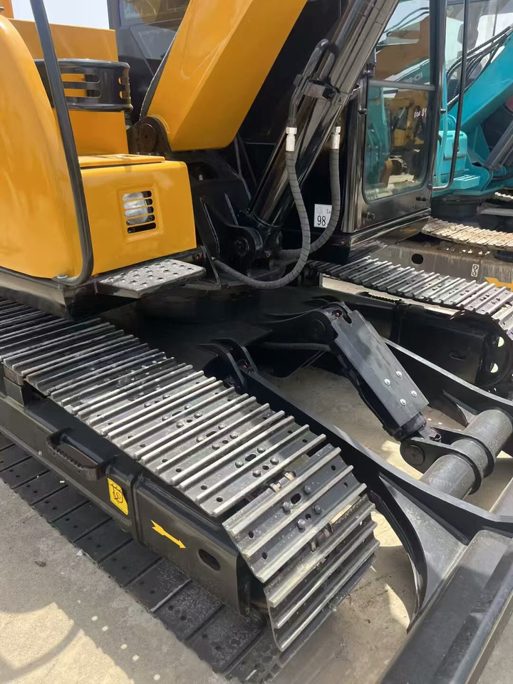 CATERPILLAR 323D2L - Kettenbagger: das Bild 5 CATERPILLAR 323D2L - Kettenbagger: das Bild 5