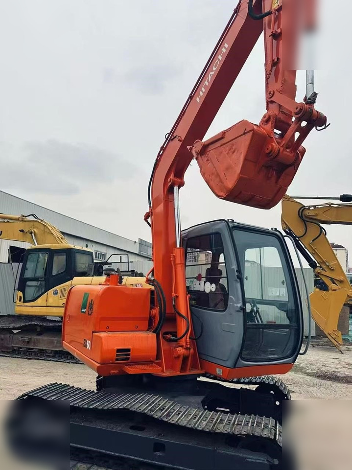Kettenbagger HITACHI EX60-5: das Bild 8 Kettenbagger HITACHI EX60-5: das Bild 8