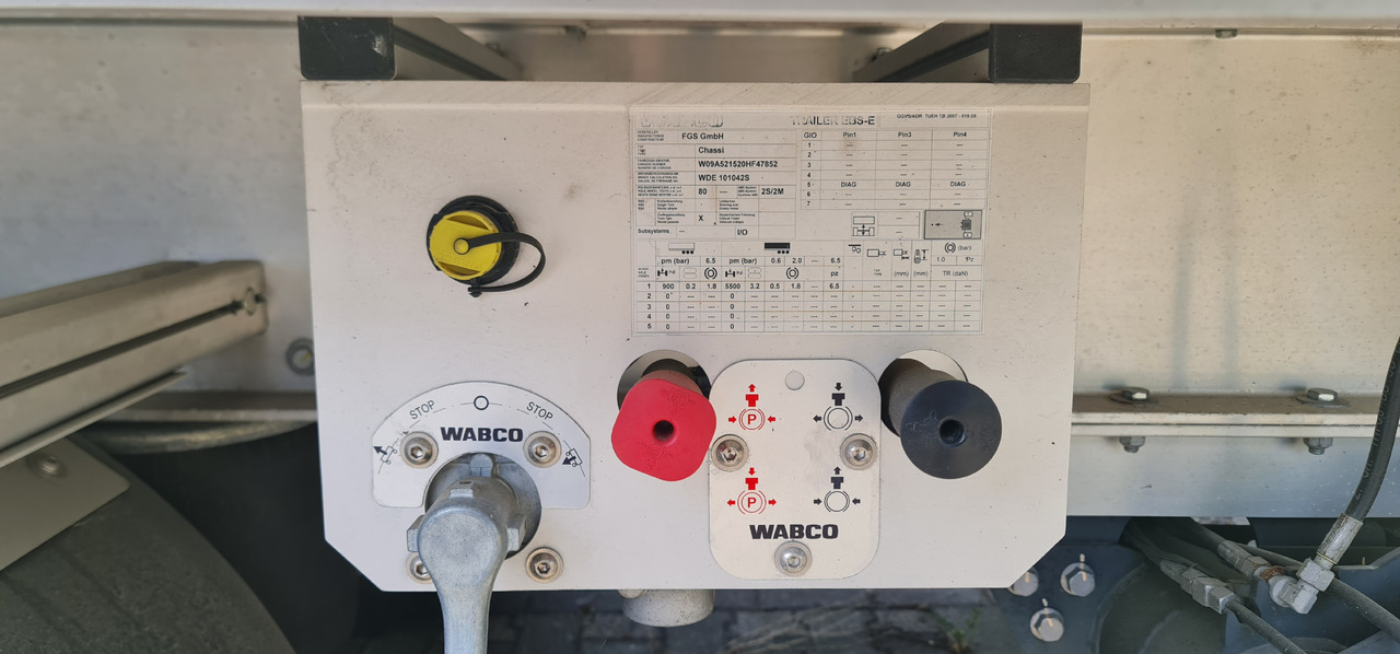 FGS BE-Linear - Kühlkoffer Auflieger: das Bild 2 FGS BE-Linear - Kühlkoffer Auflieger: das Bild 2