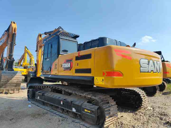 Second-hand SANY 365H Excavator in Excellent Condition Is Sold at a Low Price. 36-ton Used Hydraulic Excavator Is in Stock. - Kettenbagger: das Bild 2 Second-hand SANY 365H Excavator in Excellent Condition Is Sold at a Low Price. 36-ton Used Hydraulic Excavator Is in Stock. - Kettenbagger: das Bild 2