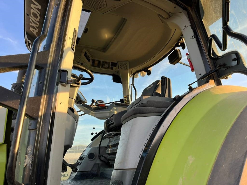 Claas Axion 870 Cmatic - Traktor: das Bild 4 Claas Axion 870 Cmatic - Traktor: das Bild 4