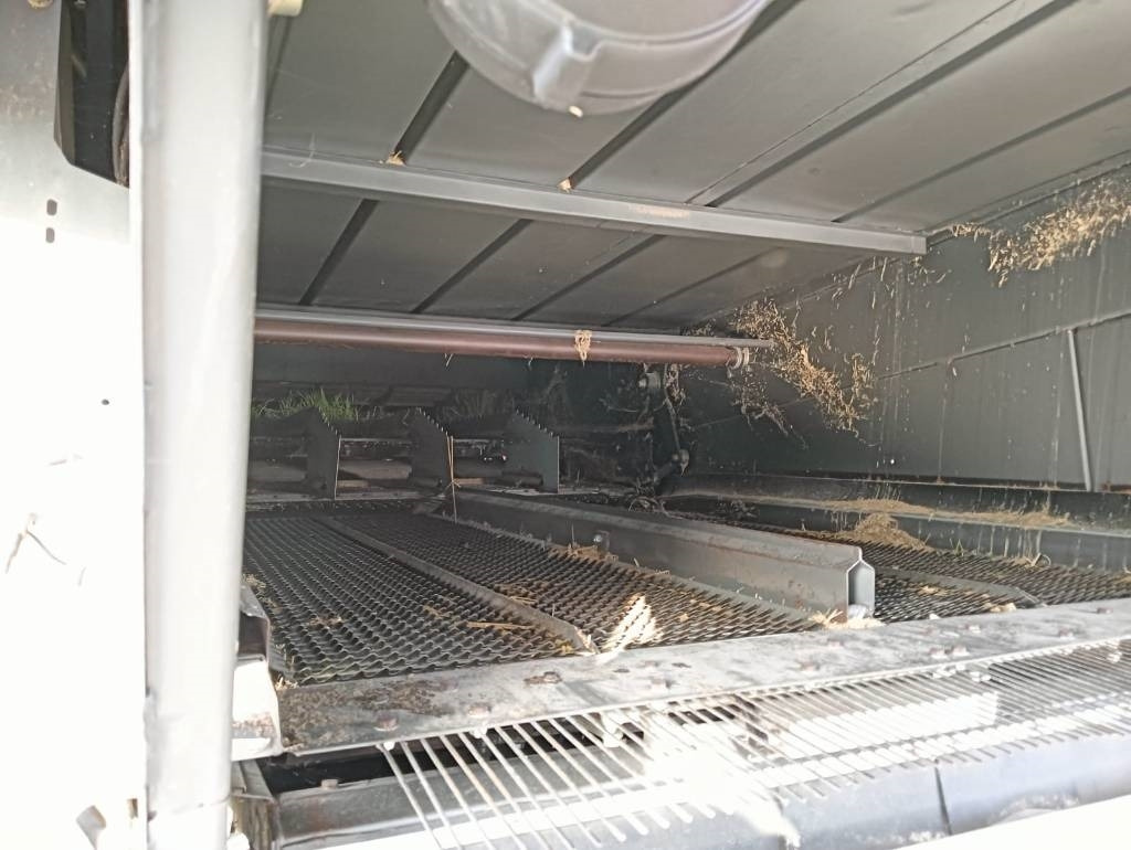 Claas Lexion 570 - Mähdrescher: das Bild 2 Claas Lexion 570 - Mähdrescher: das Bild 2