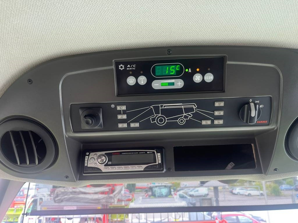 Claas Lexion 760 TT - Mähdrescher: das Bild 4 Claas Lexion 760 TT - Mähdrescher: das Bild 4