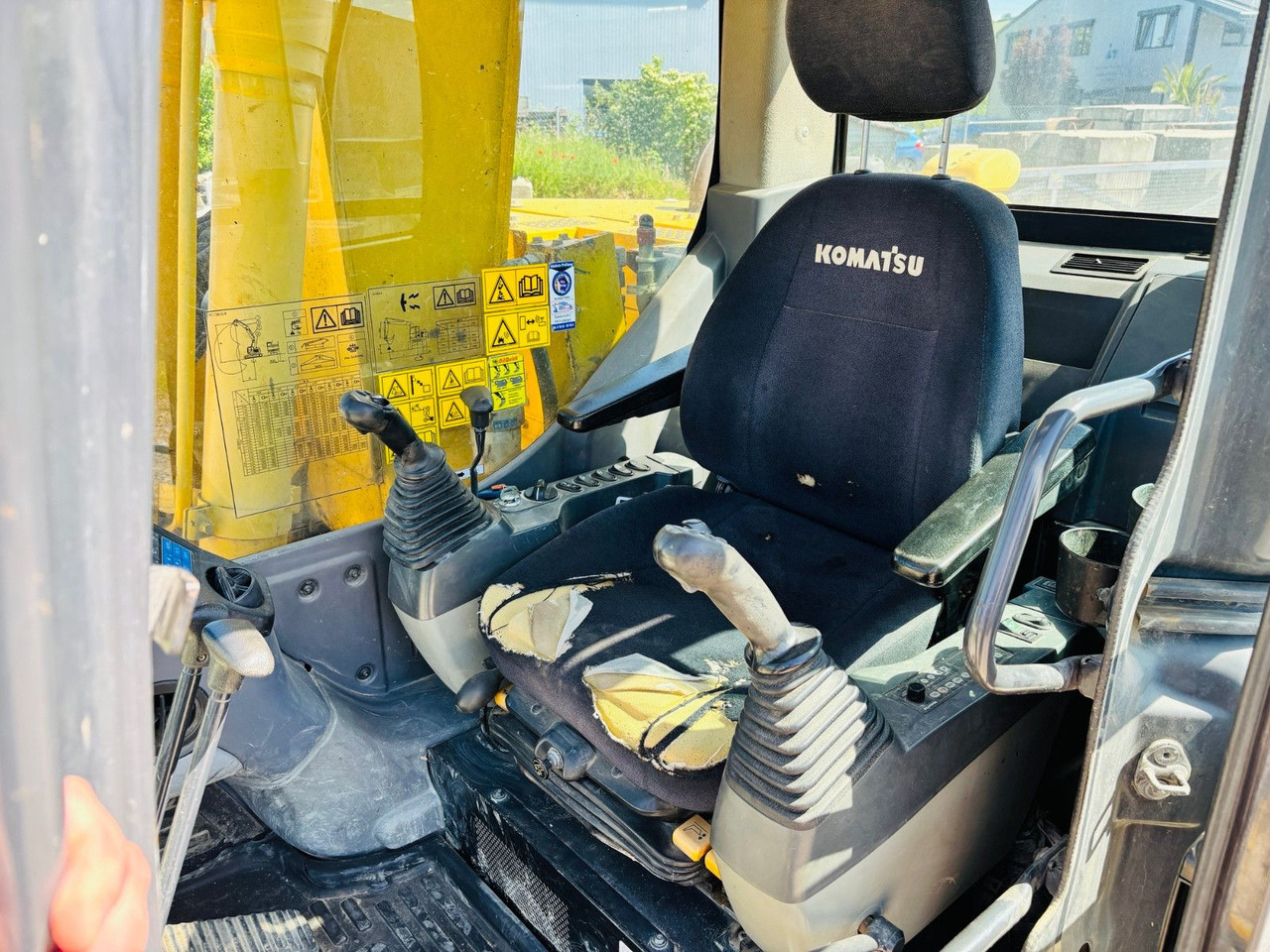 Komatsu PC138US-8 - Kettenbagger: das Bild 3 Komatsu PC138US-8 - Kettenbagger: das Bild 3