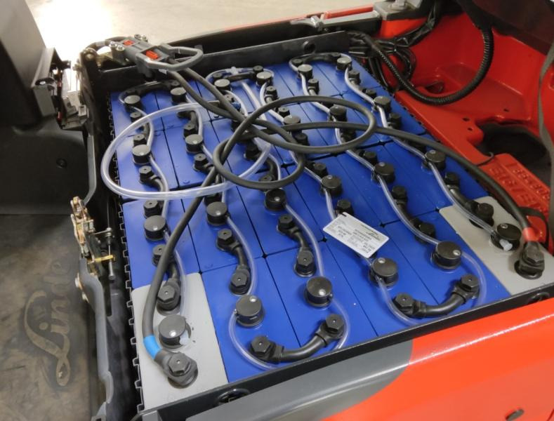 Fenwick E16 02 - Elektrostapler: das Bild 4 Fenwick E16 02 - Elektrostapler: das Bild 4