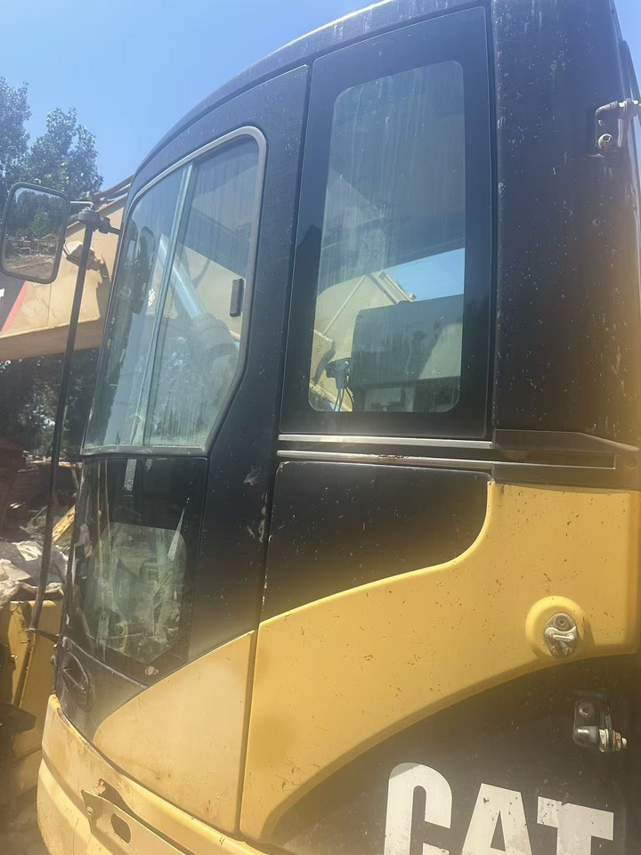 CATERPILLAR 314C - Fahrerhaus für Bagger: das Bild 3 CATERPILLAR 314C - Fahrerhaus für Bagger: das Bild 3