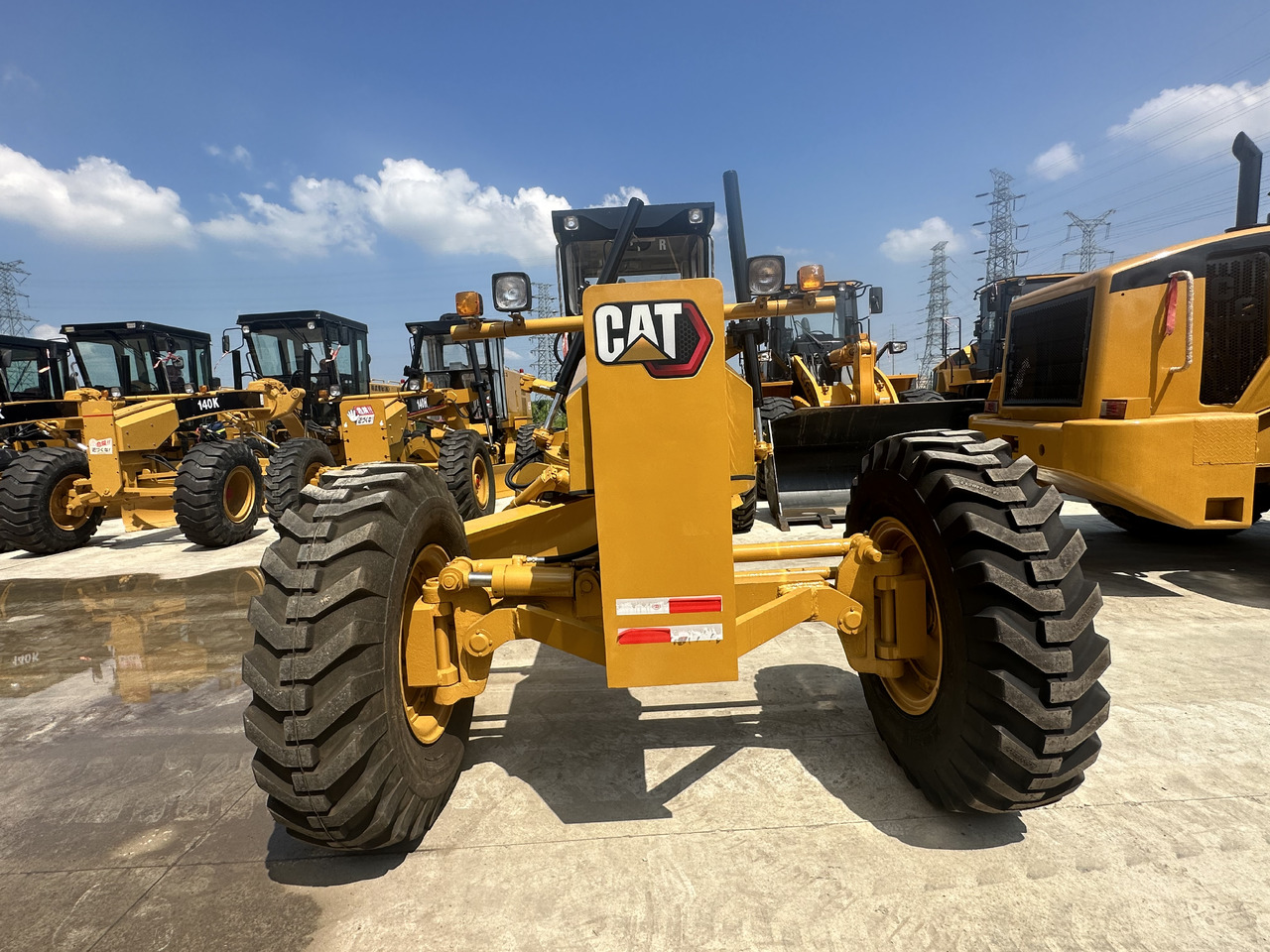 GRADER CAT 140G GRADER | Ideal for Mining & Demolition | Global Export & COD Accepted - Grader: das Bild 3 GRADER CAT 140G GRADER | Ideal for Mining & Demolition | Global Export & COD Accepted - Grader: das Bild 3