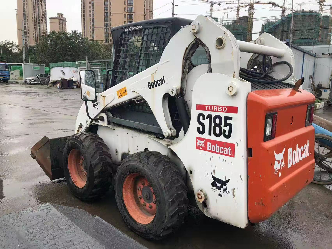 BOBCAT S185 - Kompaktlader: das Bild 4 BOBCAT S185 - Kompaktlader: das Bild 4