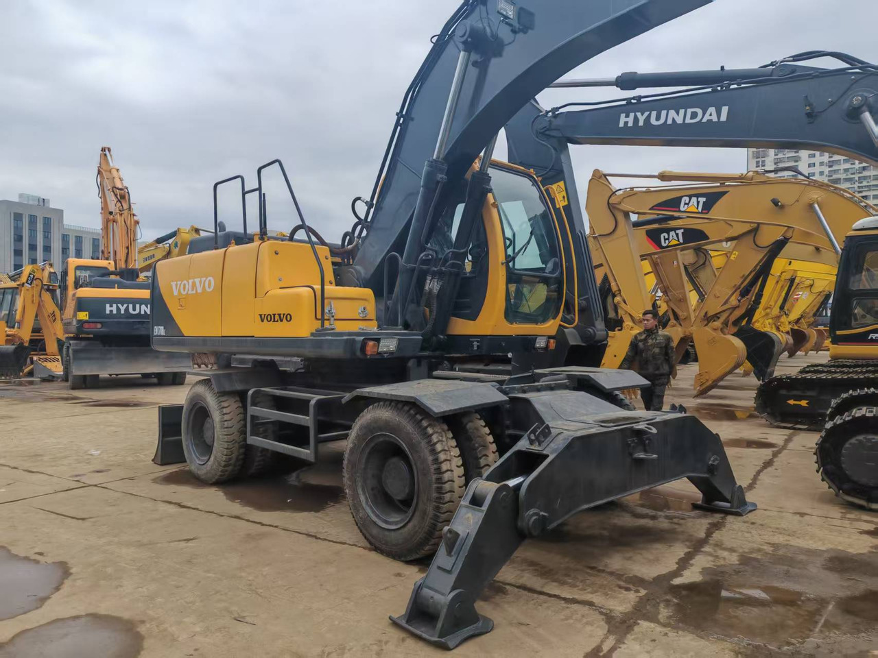 VOLVO EW170BLC - Mobilbagger: das Bild 2 VOLVO EW170BLC - Mobilbagger: das Bild 2