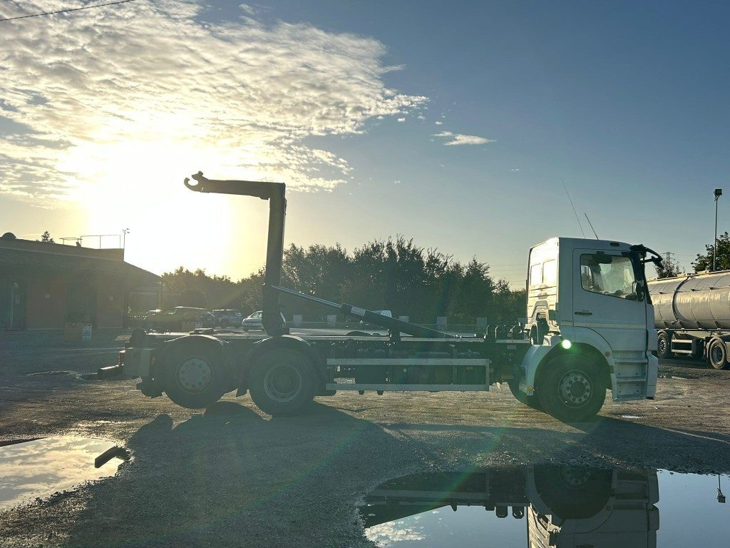 MERCEDES-BENZ MERCEDES 2533 SCARRABILE - Leasing MERCEDES-BENZ MERCEDES 2533 SCARRABILE: das Bild 9