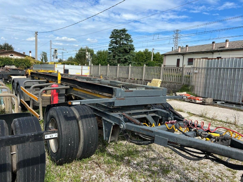 PIACENZA RIMORCHIO PIACENZA SCARRABILE BALESTRATO - Abrollanhänger/ Absetzanhänger: das Bild 4 PIACENZA RIMORCHIO PIACENZA SCARRABILE BALESTRATO - Abrollanhänger/ Absetzanhänger: das Bild 4