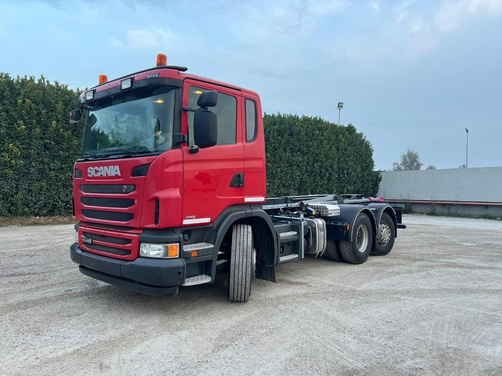 SCANIA G440 SCARRABILE NUOVO PNEUMATICO POSTERIORE - Abrollkipper: das Bild 1 SCANIA G440 SCARRABILE NUOVO PNEUMATICO POSTERIORE - Abrollkipper: das Bild 1