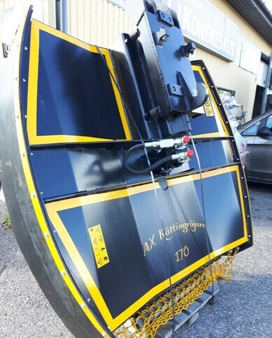 AX-Ketjumurskaimet - Forstmulcher: das Bild 1 AX-Ketjumurskaimet - Forstmulcher: das Bild 1