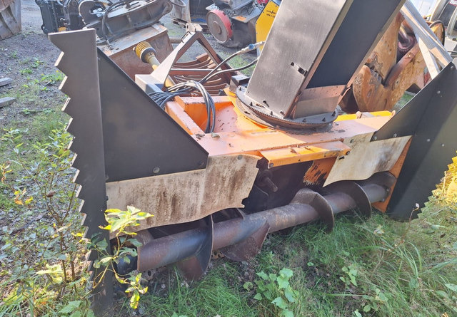 WestbjörnS2450 - Schneefräse: das Bild 4 WestbjörnS2450 - Schneefräse: das Bild 4