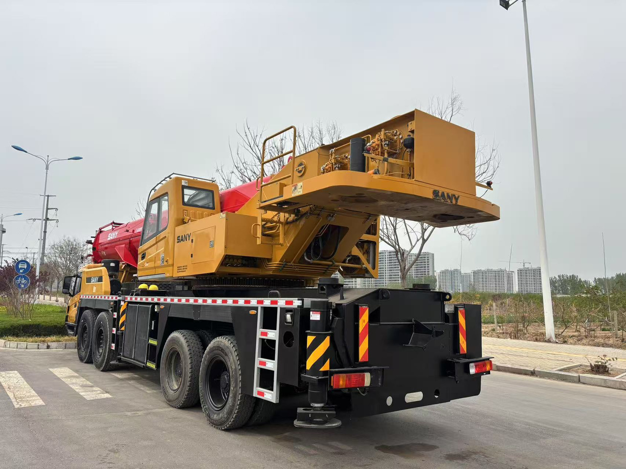 SANY STC800T6 STC80T6 STC800T5 STC80T5 STC500 50ton 80ton truck crane - Mobilkran: das Bild 4 SANY STC800T6 STC80T6 STC800T5 STC80T5 STC500 50ton 80ton truck crane - Mobilkran: das Bild 4