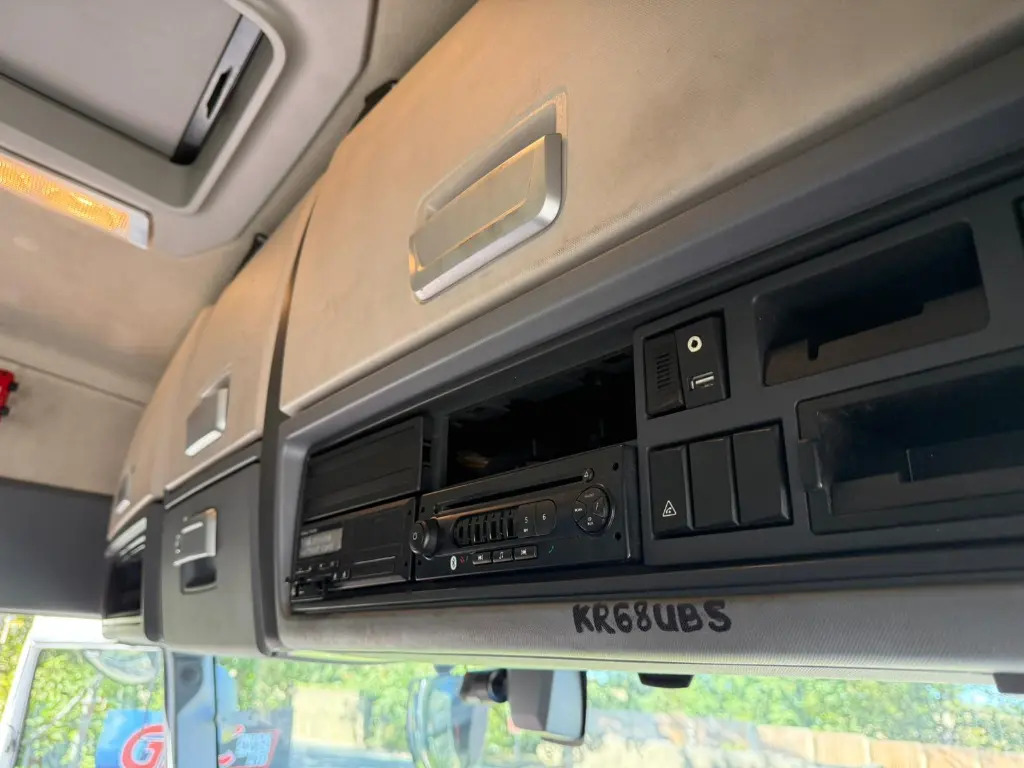 Sattelzugmaschine Renault T 480 (UBS): das Bild 12