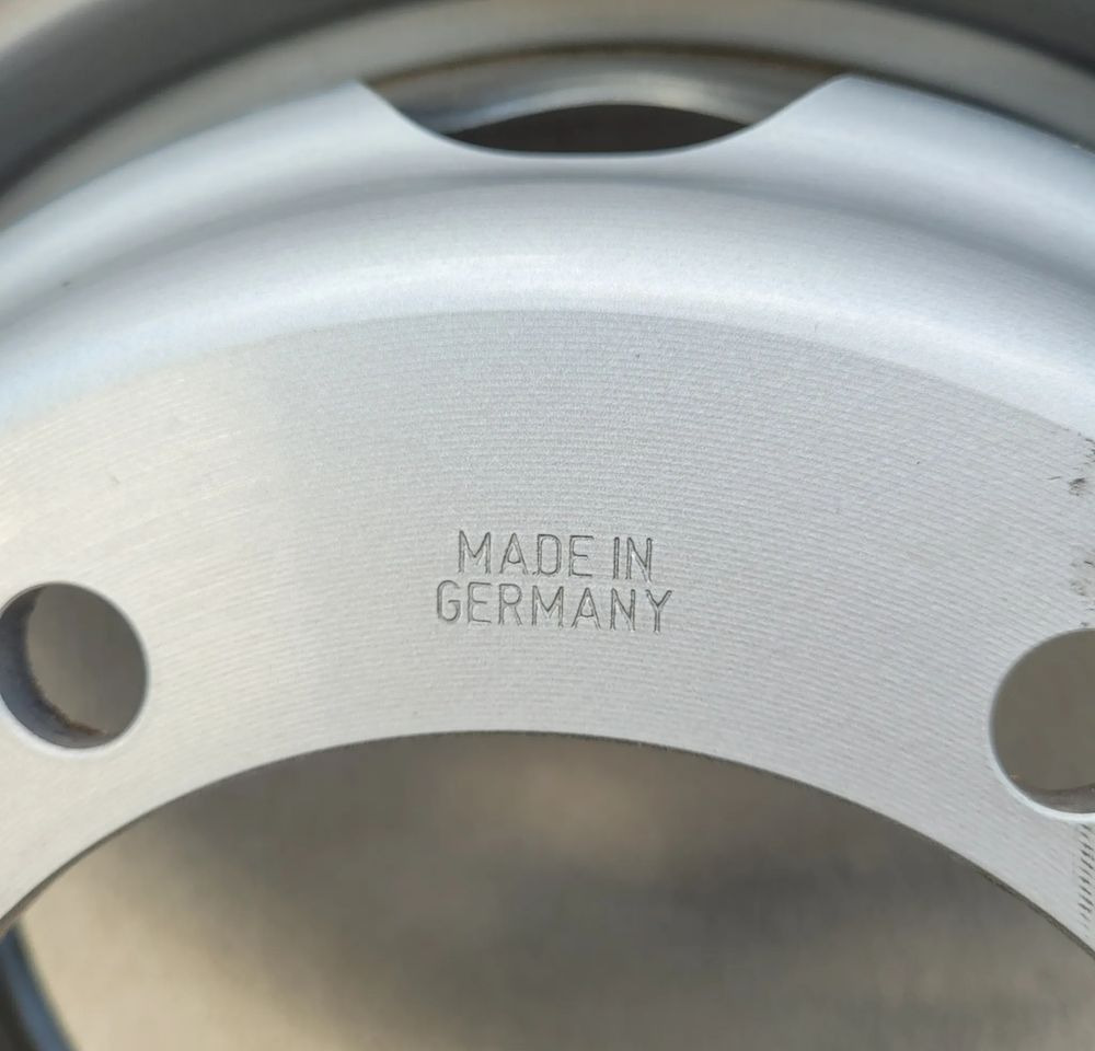 ZAPAS KOLO MIDLUM D 205/75 R17.5 LSR1+ CONTINENTAL - Komplettrad für LKW: das Bild 2 ZAPAS KOLO MIDLUM D 205/75 R17.5 LSR1+ CONTINENTAL - Komplettrad für LKW: das Bild 2