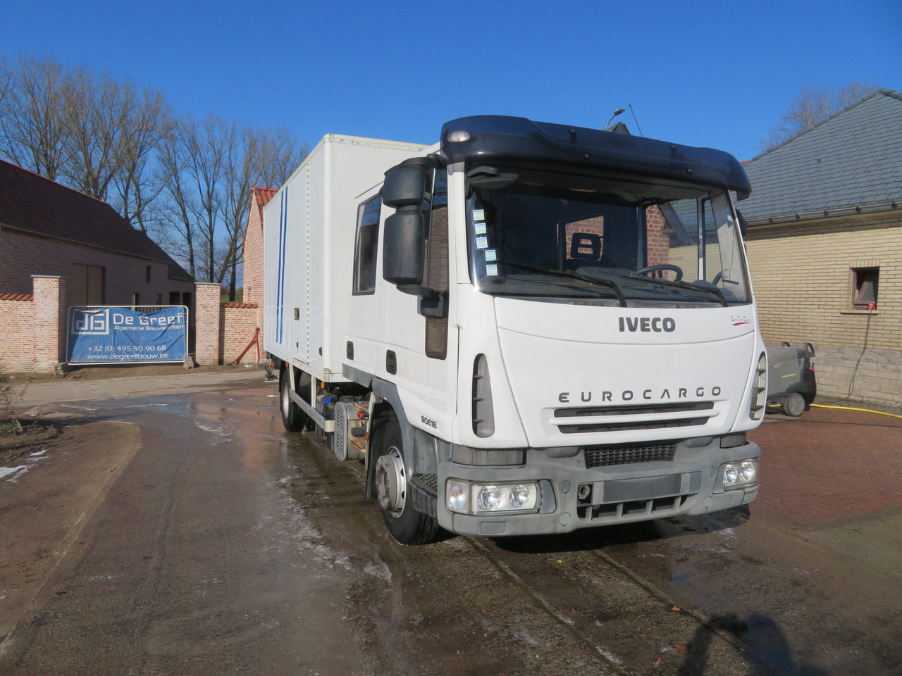 Iveco Eurocargo ML90E18 - Koffer LKW: das Bild 1 Iveco Eurocargo ML90E18 - Koffer LKW: das Bild 1