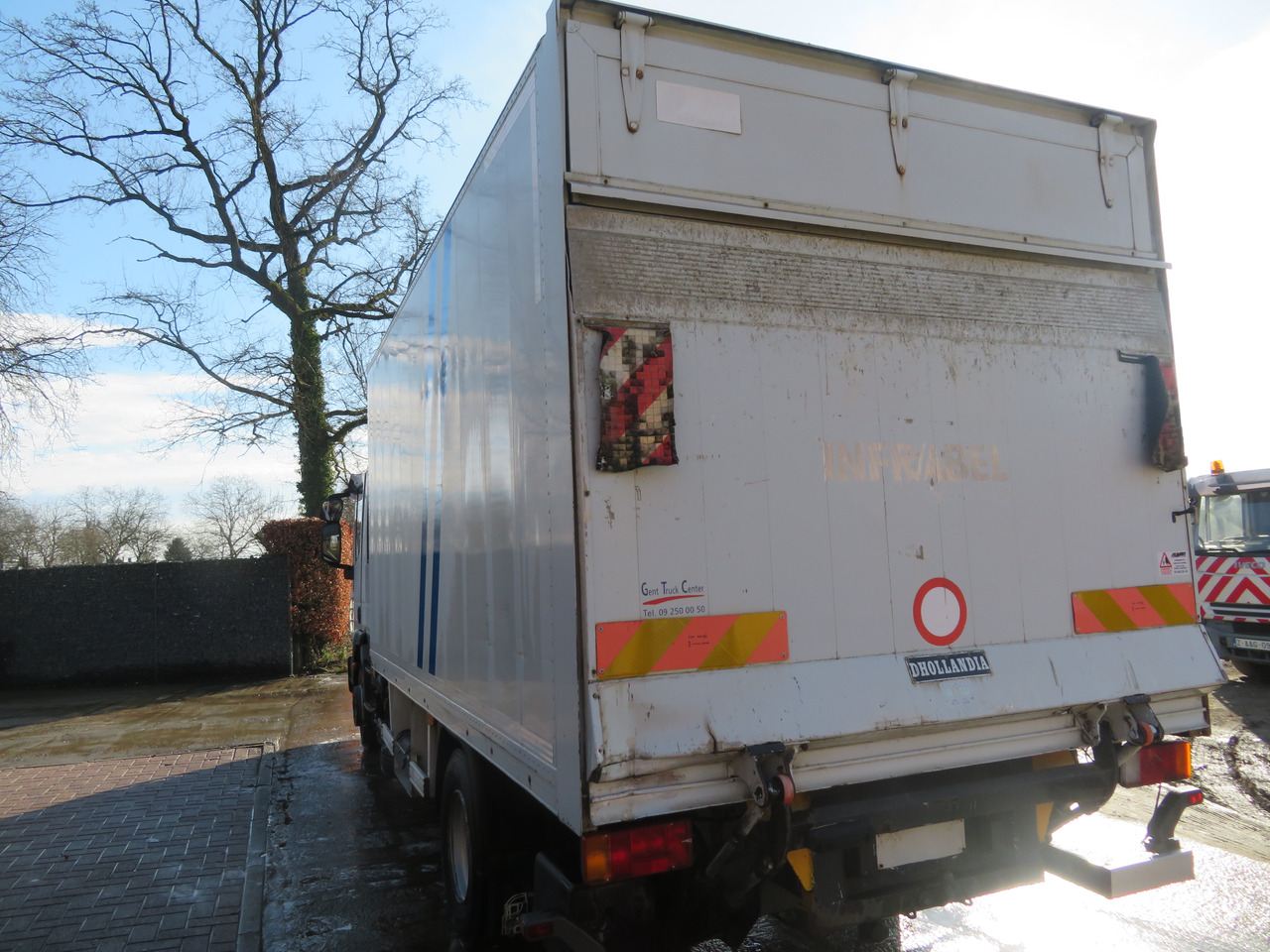 Iveco Eurocargo ML90E18 - Koffer LKW: das Bild 5 Iveco Eurocargo ML90E18 - Koffer LKW: das Bild 5