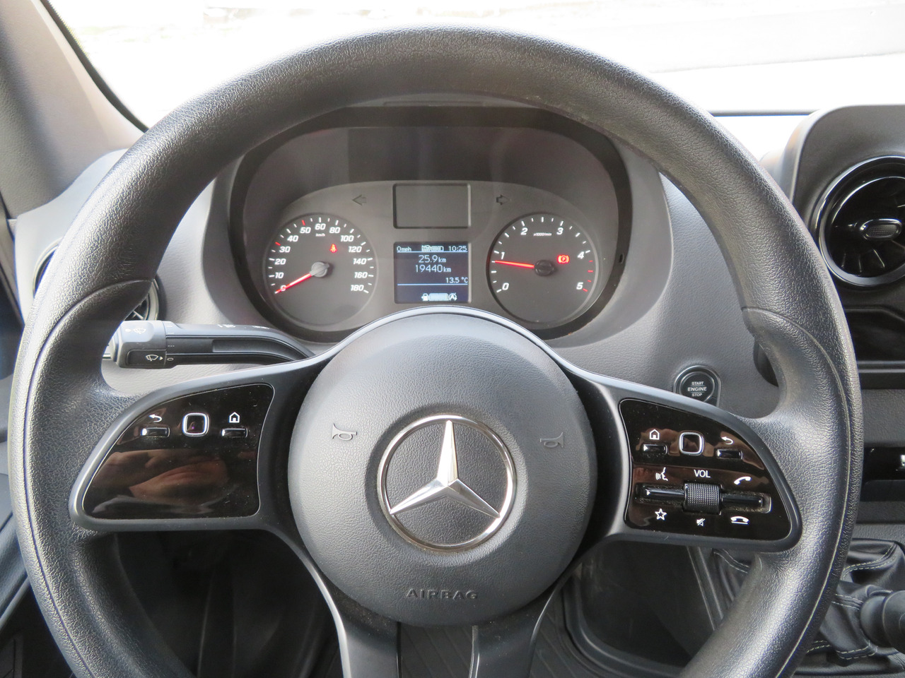 Kleintransporter Mercedes-Benz Sprinter 311CDi: das Bild 16 Kleintransporter Mercedes-Benz Sprinter 311CDi: das Bild 16