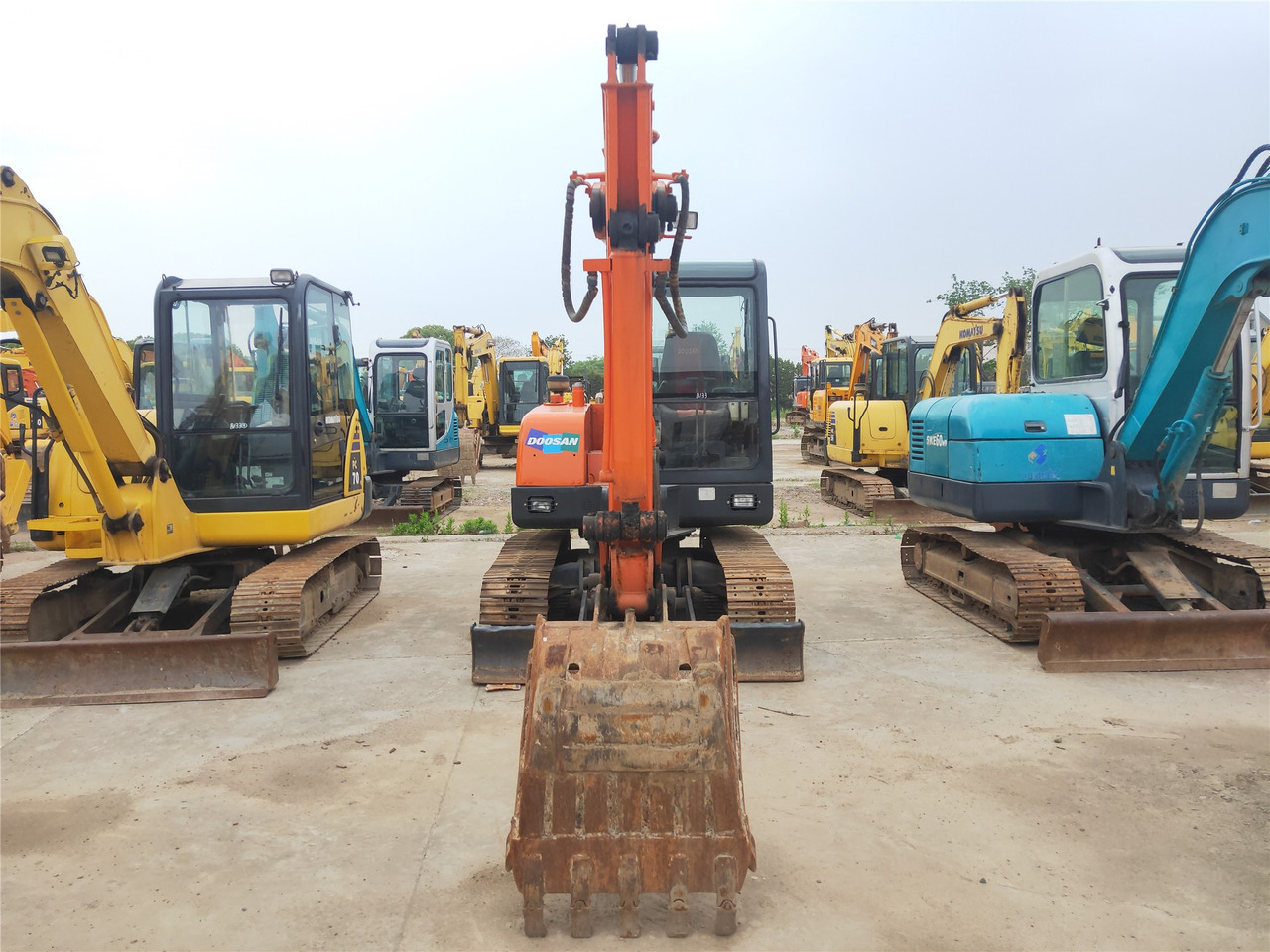Doosan Crawler Excavator DH55 Good Condition Click for Discount - Kettenbagger: das Bild 5 Doosan Crawler Excavator DH55 Good Condition Click for Discount - Kettenbagger: das Bild 5
